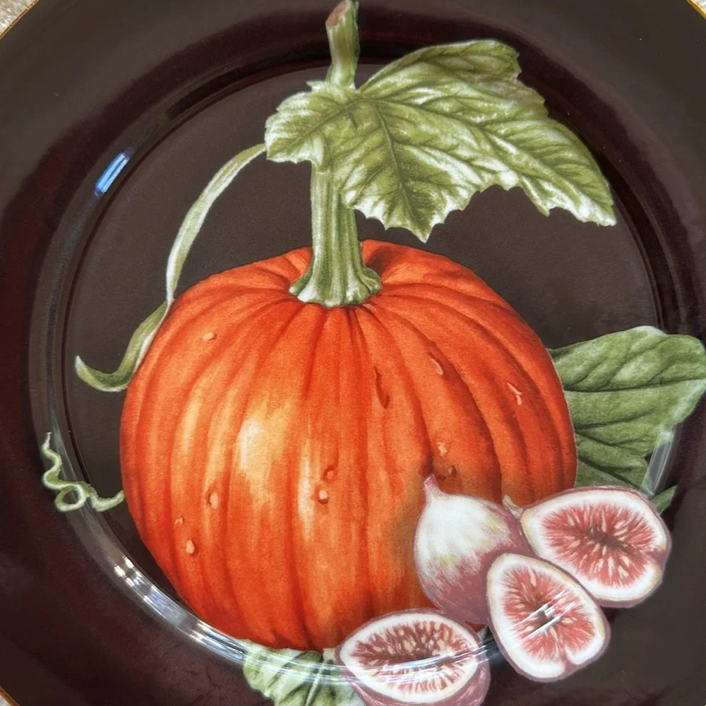 Williams Sonoma's Harvest Pumpkin Plate 9